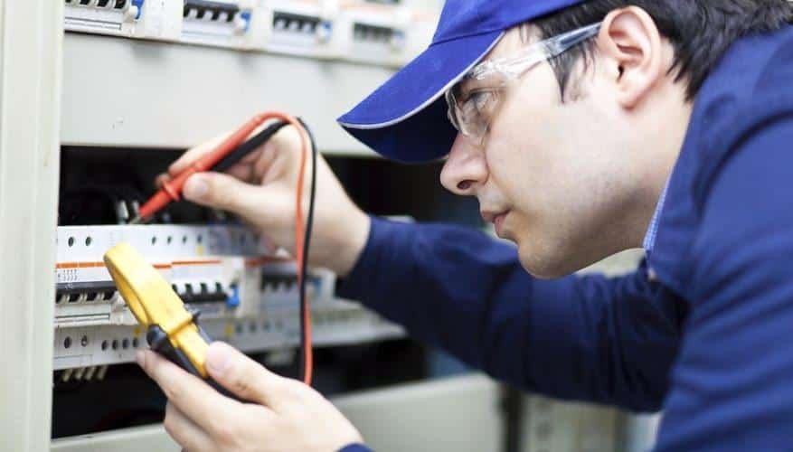 How to Find a Reliable Electrician in Boston?