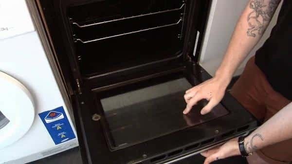 Modern ovens make your cleaning process easier