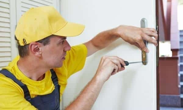 Understanding the needs and the importance of the locksmiths in the modern day