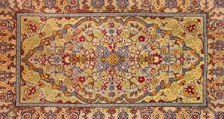 Things to keep in mind while picking the best Turkish Antique Rug