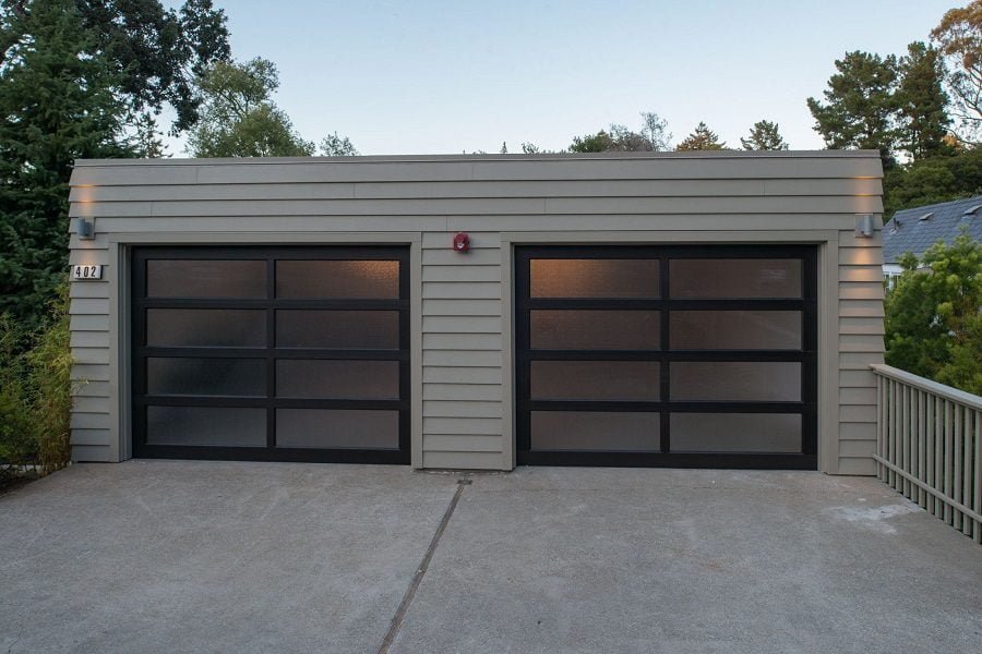 2 Excellent Ways to Update Your Garage