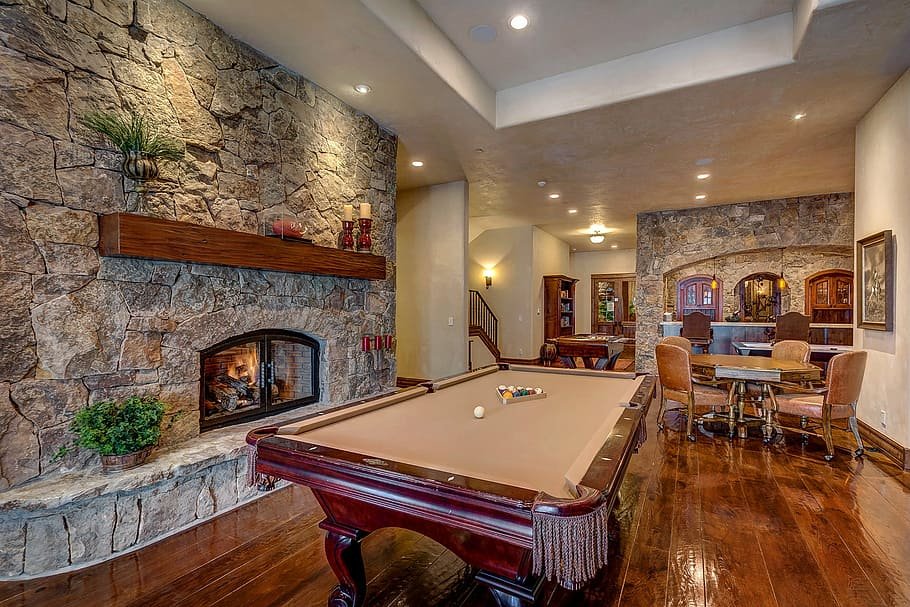 How a Pool Table Can Make a Luxury Home