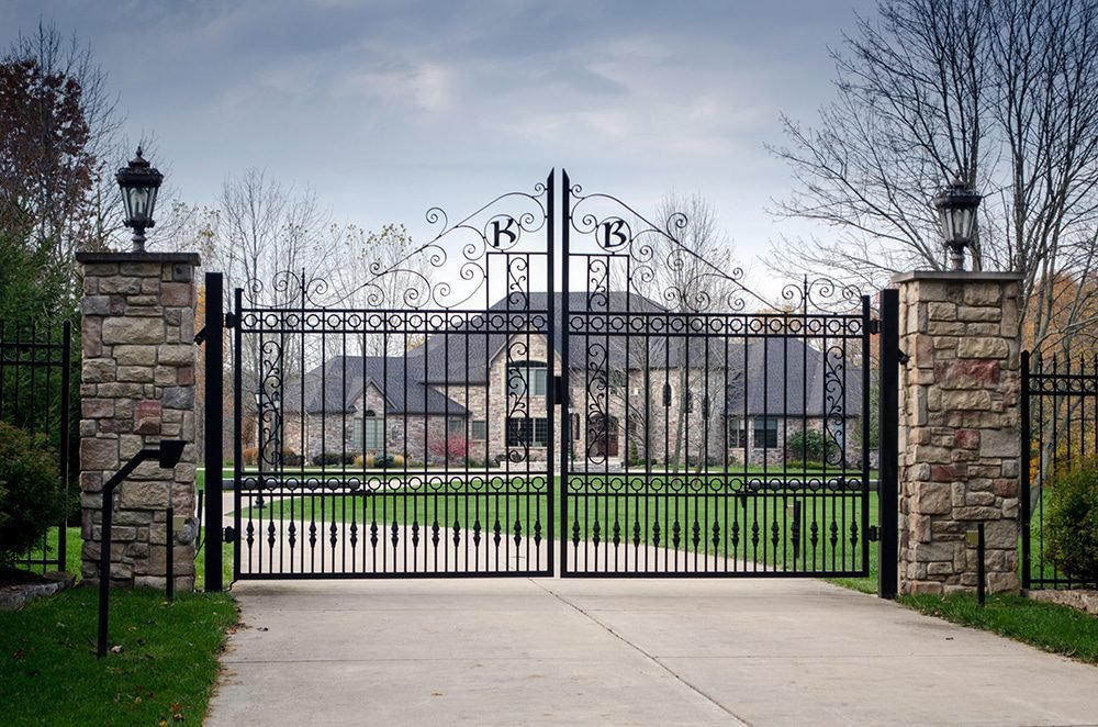 Reasons To Add a Gate to Your Home’s Driveway