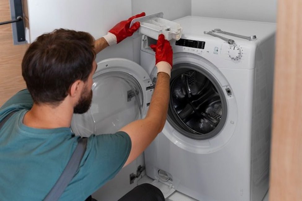 5 Reasons Why Overloading a Washing Machine is Bad