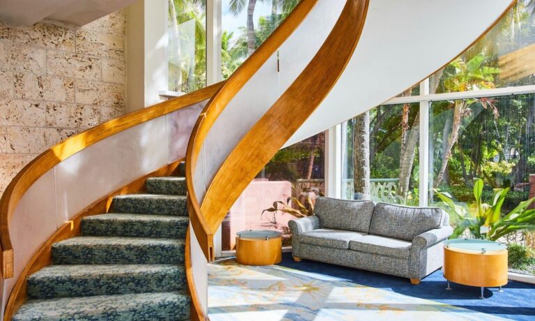 5 Design Priorities for Modern Luxury Landed House Interiors | Creative ...