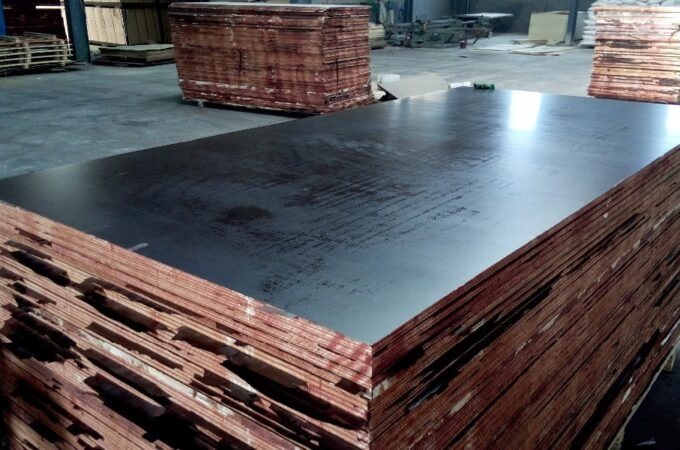 Can Marine Plywood Be Used for Flooring?